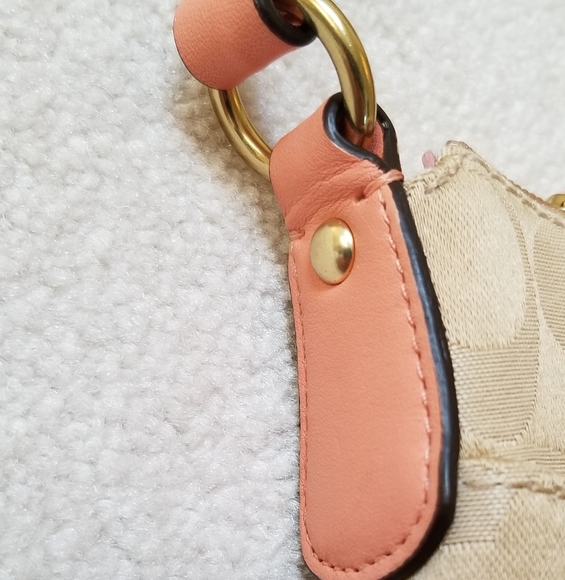 Coach purse - Picture 6 of 8